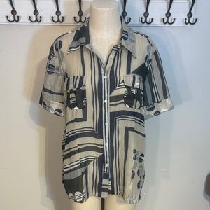 Geometric patterned silk cotton blend short sleeve blouse XL